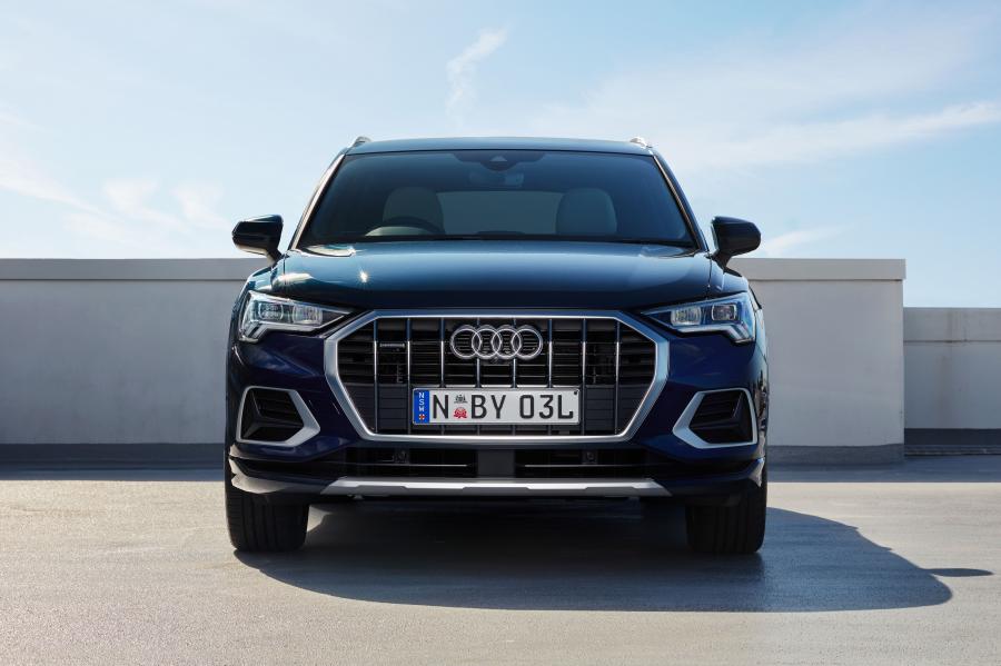  Audi Q3 40 TFSI Quattro 2020 года  (AU) (фото 3 из 11)